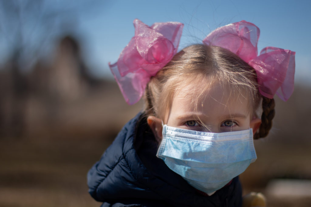 ¿Por qué los niños no parecen enfermarse mucho por el coronavirus?